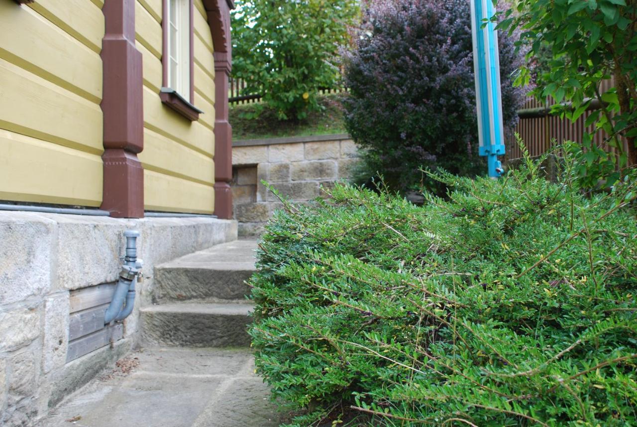 Fh Am Osterbrunnen Hinterhermsdorf Exterior foto